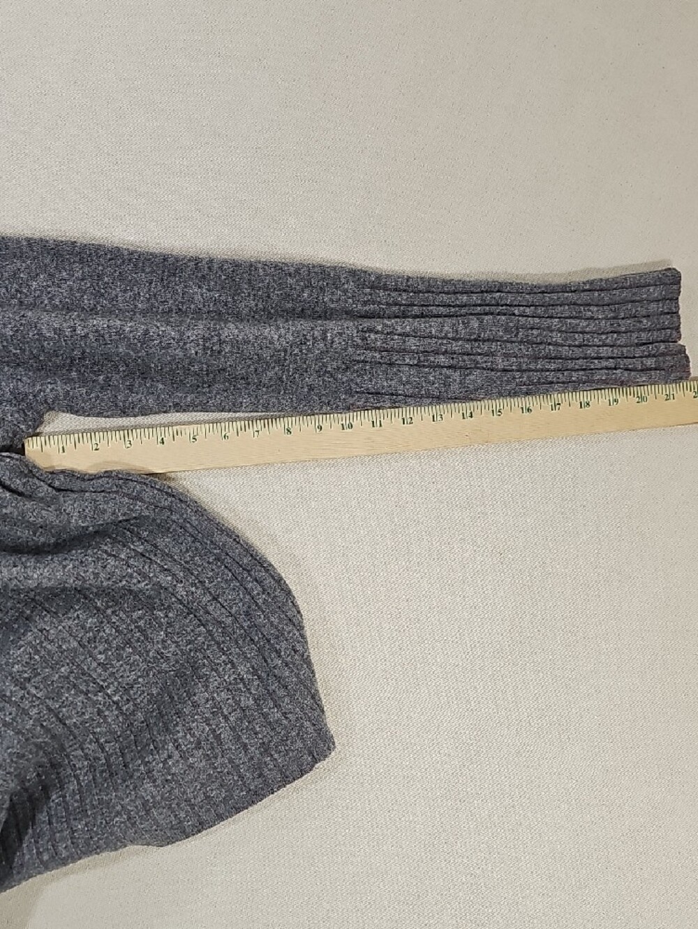 Versace Jeans Collection Gray Ribbed Mock-Collar Sweater with Pink Crest - Picture 5 of 6